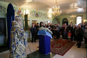 Божественная литургия в храме во имя преподобного Сергия Радонежского п. Сергиевский Саратовского района