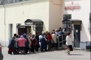 Божественная литургия в храме в честь Покрова Пресвятой Богородицы Саратова