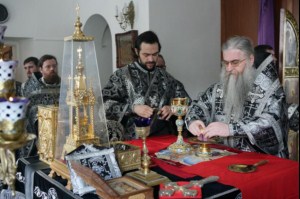 Литургия Преждеосвященных Даров в храме в честь иконы Божией Матери «Утоли моя печали» Саратова