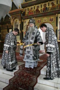 Литургия Преждеосвященных Даров в храме в честь иконы Божией Матери «Утоли моя печали» Саратова