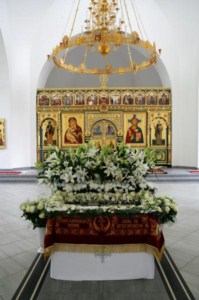 Накануне Пасхи Митрополит Лонгин посетил ряд приходов