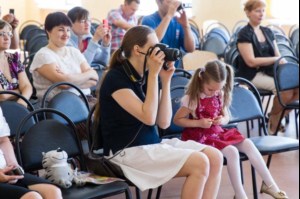 Младший хор Свято-Романовской детской хоровой школы дал отчетный концерт