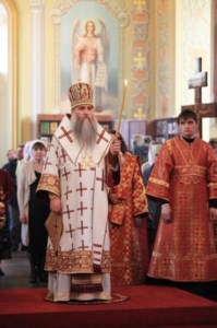Всенощное бдение в храме в честь Покрова Пресвятой Богородицы г.Саратова