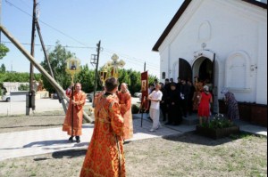 Божественная литургия в храме в честь Владимирской иконы Божией Матери с. Багаевка Саратовского района