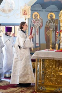 Крещальная Литургия в Свято-Троицком соборе Саратова