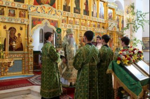 Божественная литургия в Свято-Алексиевском женском монастыре г. Саратова
