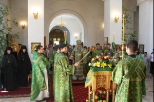 Божественная литургия в Свято-Алексиевском женском монастыре г. Саратова