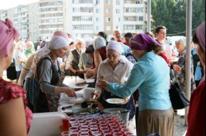 Крестный ход в Вавилов Дол начался