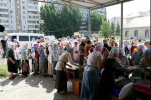 Крестный ход в Вавилов Дол начался