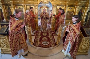 Крешальная Литургия в Свято-Троицком соборе г. Саратова