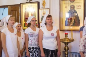 Божественная литургия в Крестовоздвиженском храме г. Саратова
