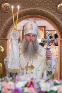Божественная литургия в Крестовоздвиженском храме г. Саратова