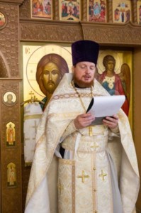 Божественная литургия в Крестовоздвиженском храме г. Саратова