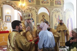 Божественная Литургия в храме святых первоверховных апостолов Петра и Павла г.Красноармейска