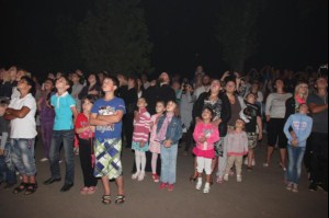 В честь 1025-летия Крещения Руси в Саратове был организован праздничный салют