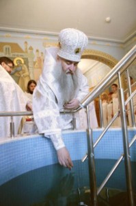 Крещальная Литургия в Свято-Троицком соборе г. Саратова