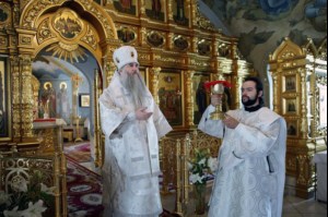Крещальная Литургия в Свято-Троицком соборе г. Саратова