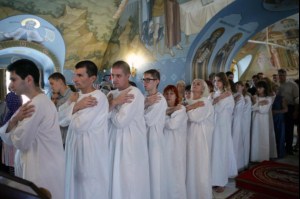 Крещальная Литургия в Свято-Троицком соборе г. Саратова