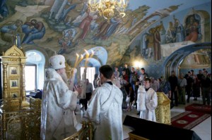 Крещальная Литургия в Свято-Троицком соборе г. Саратова