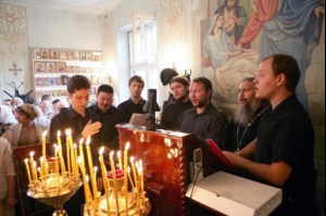 Божественная литургия в храме во имя великомученика и целителя Пантелеимона