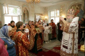 Божественная литургия в храме во имя великомученика и целителя Пантелеимона