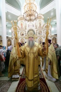 Божественная литургия в храме в честь Всех Святых, в земле Российской Просиявших г.Саратова