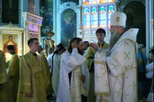 Всенощное бдение в Духосошественском кафедральном соборе Саратова