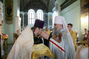 Божественная литургия в Духосошественском кафедральном соборе г.Саратова
