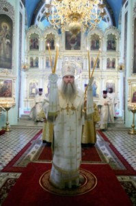 Божественная литургия в Духосошественском кафедральном соборе г.Саратова