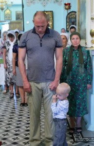 Божественная литургия в Духосошественском кафедральном соборе г.Саратова