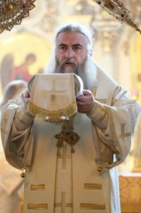 Божественная литургия в Духосошественском кафедральном соборе г.Саратова