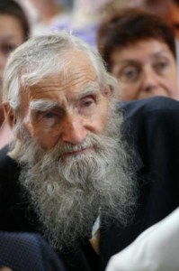 Божественная литургия в Покровском храме Саратова