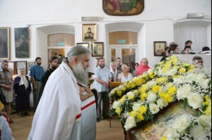 Божественная литургия в храме во имя cвятителя Митрофана Воронежского города Саратова