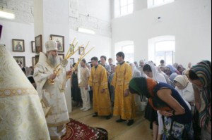 Божественная литургия в храме во имя cвятителя Митрофана Воронежского города Саратова