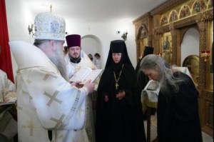 Божественная литургия в Свято-Алексиевском женском монастыре Саратова