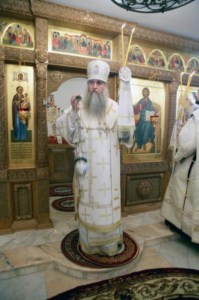 Божественная литургия в Свято-Алексиевском женском монастыре Саратова
