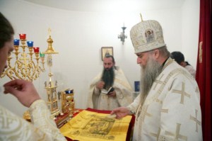 Божественная литургия в Свято-Алексиевском женском монастыре Саратова