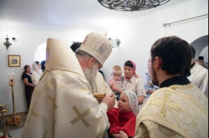 Божественная литургия в Свято-Алексиевском женском монастыре Саратова