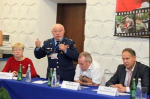 Митрополит Лонгин принял участие в обсуждении предстоящего празднования 70-летия Победы в Великой Отечественной войне