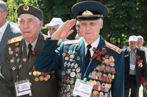 Митрополит Лонгин принял участие в обсуждении предстоящего празднования 70-летия Победы в Великой Отечественной войне