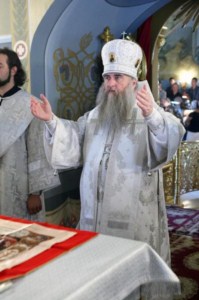 Крещальная Литургия в Свято-Троицком соборе Саратова