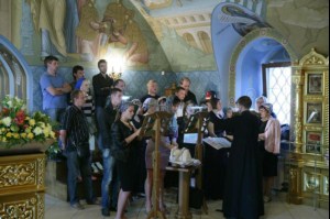 Всенощное бдение в Свято-Троицком соборе Саратова
