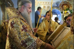 Всенощное бдение в Свято-Троицком соборе Саратова