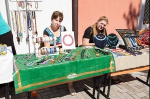 Шестая благотворительная ярмарка в Троицком соборе