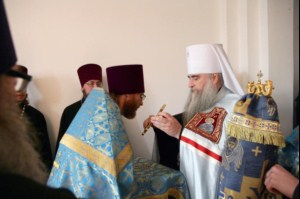 Божественная литургия в храме в честь Успения Пресвятой Богородицы п. Возрождение Хвалынского района