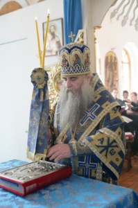 Божественная литургия в храме в честь Успения Пресвятой Богородицы п. Возрождение Хвалынского района