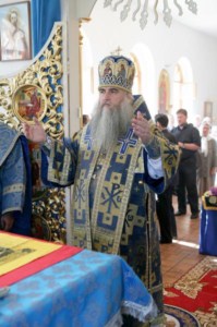 Божественная литургия в храме в честь Успения Пресвятой Богородицы п. Возрождение Хвалынского района