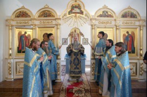 Божественная литургия в храме в честь Успения Пресвятой Богородицы п. Возрождение Хвалынского района