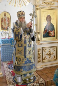Божественная литургия в храме в честь Успения Пресвятой Богородицы п. Возрождение Хвалынского района