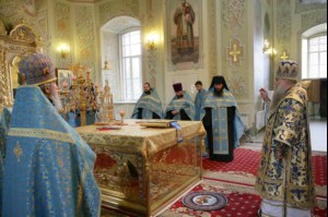 Всенощное бдение в Покровском храме Саратова